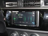 Фотография установки магнитолы Pioneer AVH-X5700BT в Toyota Corolla XI