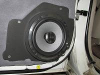 Установка акустики Focal Performance PC 165 в Lexus LX 470