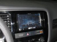 Фотография установки магнитолы Pioneer AVH-X8500BT в Mitsubishi Outlander III