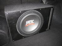 Установка сабвуфера MTX RT12-04 vented box в Lada Granta Sport