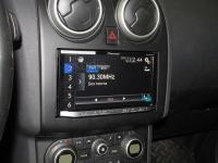 Фотография установки магнитолы Pioneer AVH-X8700BT в Nissan Qashqai