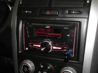 Фотография установки магнитолы JVC KW-R710E в Suzuki Grand Vitara