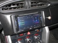 Фотография установки магнитолы JVC KW-V21BTEE в Toyota GT86