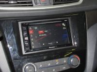 Фотография установки магнитолы Pioneer AVH-180 в Nissan Qashqai (J11)