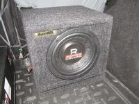 Установка сабвуфера Audio System R 08 Box SBG 8 в Renault Sandero
