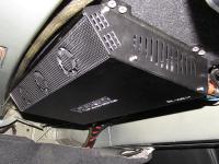 Установка усилителя Audio System R 105.4 в Toyota Avensis