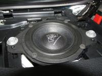 Установка акустики PHD CF 4.1 M/B в Toyota Land Cruiser 200