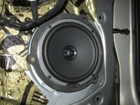 Установка акустики Hertz MPX 165.3 Pro в KIA Sportage III (SL)