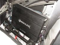 Установка усилителя Helix D FOUR в Toyota Camry V50