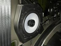 Установка акустики Morel Maximo Ultra Coax 602 в Hyundai H-1