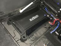 Установка усилителя Audison SR 4 в Mitsubishi Pajero Sport III