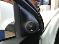 Установка акустики Dego Upgrade 2.5 T в Audi Q7