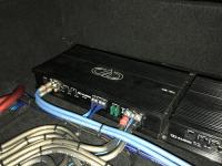 Установка усилителя DD Audio C2.150 в Hyundai Santa Fe (IV)