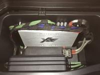Установка усилителя ESX QE80.6DSP в BMW X5 (E70)