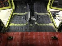 Установка Comfort Mat Integra в Suzuki Jimny IV
