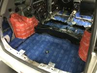 Установка Comfort Mat BlockShot в Nissan X-Trail (T30)