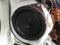 Установка акустики Audison Prima APK 165 в Toyota Land Cruiser 150