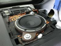 Установка акустики Audison AV 3.0 в Toyota Land Cruiser 150