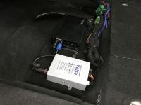 Установка усилителя Vibe PowerBox 400.1M-V7 в Volvo V60