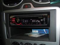 Фотография установки магнитолы Sony CDX-GT454US в Ford Focus 2