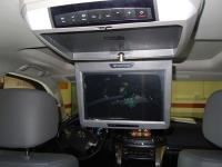 Установка Soundstream VCM-11DXX в Toyota Land Cruiser 200