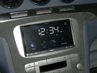 Фотография установки магнитолы Pioneer AppRadio 2 SPH-DA100 в Ford S-Max