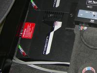 Установка усилителя Mosconi Gladen One 120.4 в Ford Explorer V
