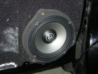 Установка акустики DLS RM6.2 bass в Subaru Outback