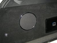 Установка сабвуфера Gladen SQX 10 в Porsche Cayenne II