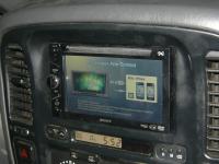 Фотография установки магнитолы Sony XAV-63 в Toyota Land Cruiser 100