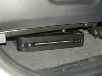 Установка усилителя Alpine PDX-V9 в Toyota Tundra II