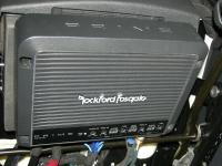 Установка усилителя Rockford Fosgate R400-4D в Skoda Octavia (A5)