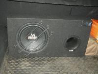 Установка сабвуфера Audio System M 12 BR в UAZ Patriot