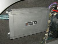 Установка усилителя Hertz HCP 4 в KIA Cerato II (TD)
