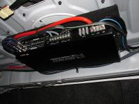 Установка усилителя Audio System R 105.4 в Mazda 6 (I)