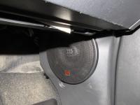 Установка акустики Morel Maximo 5 в Suzuki Jimny