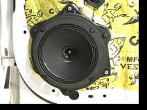 Установка   в Geely Monjaro