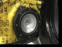 Установка   в Toyota Corolla XI