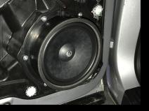 Установка   в Volkswagen Touareg II NF