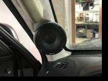 Установка   в Mitsubishi Pajero IV