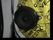 Установка   в Toyota RAV4.5