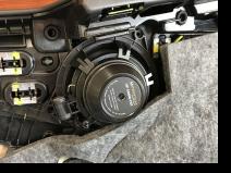 Установка   в Mercedes C class (W205)