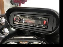Установка   в Harley-Davidson Road Glide