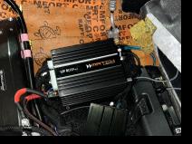 Установка   в Toyota Land Cruiser 200