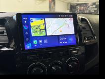 Установка   в Toyota Hilux