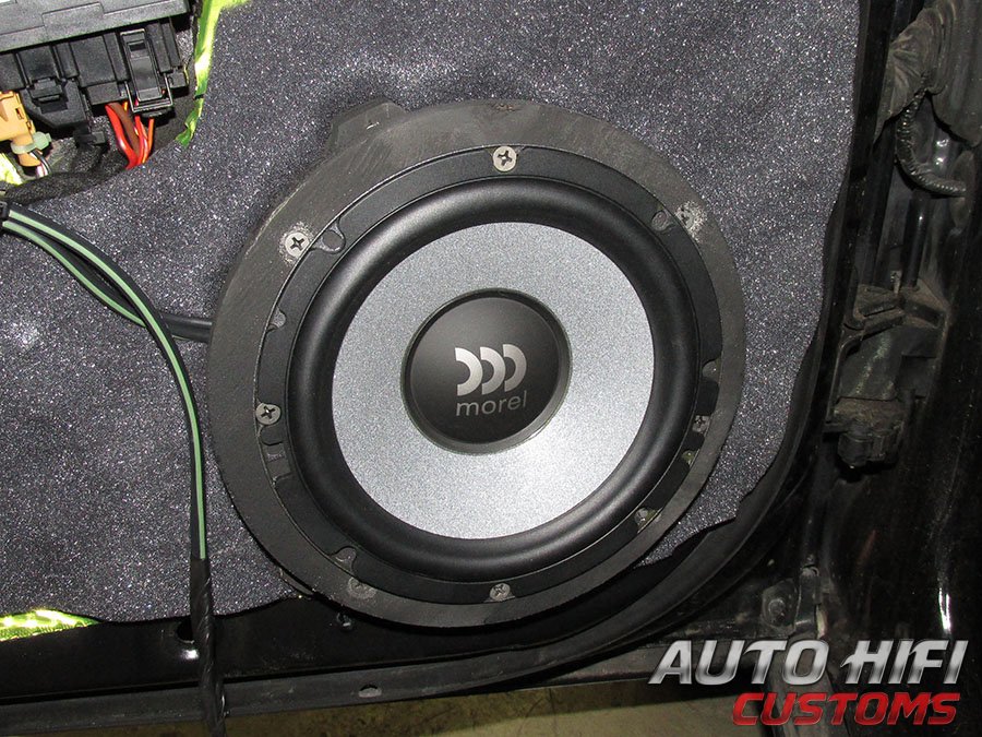 Установка акустики Morel Tempo Ultra 602 в Audi A4 (B7)