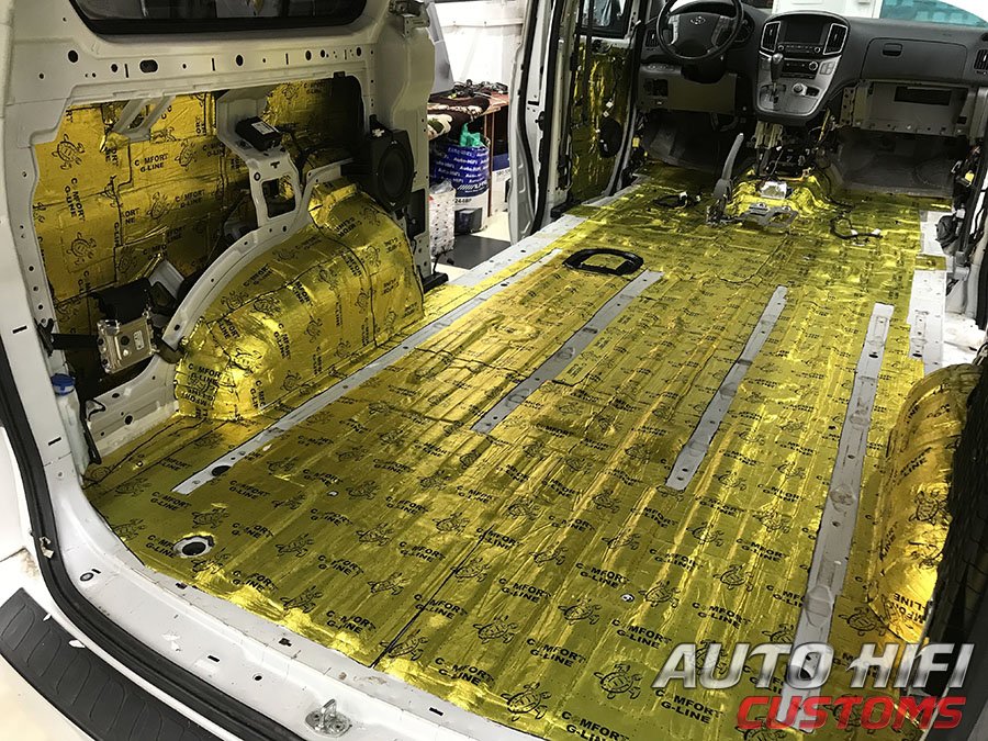 Установка шумоизоляции Comfort Mat Gold G3 в Hyundai Grand Starex