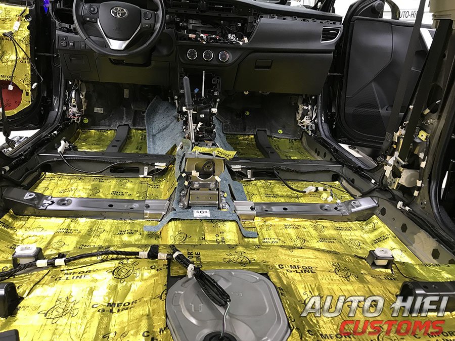 Установка шумоизоляции Comfort Mat Gold G3 в Toyota Corolla XI