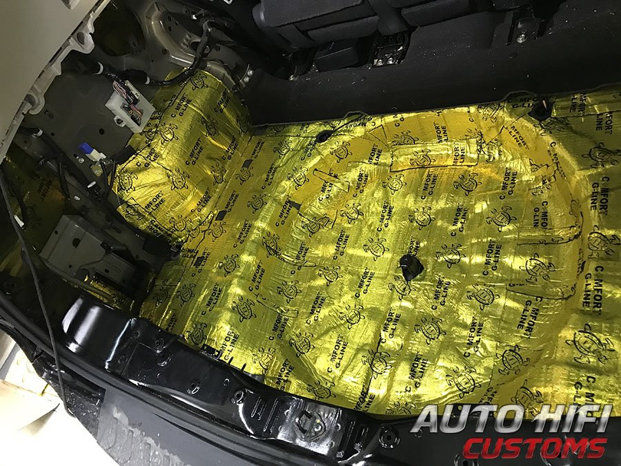 Установка шумоизоляции Comfort Mat Gold G3 в Nissan X-Trail (T32)