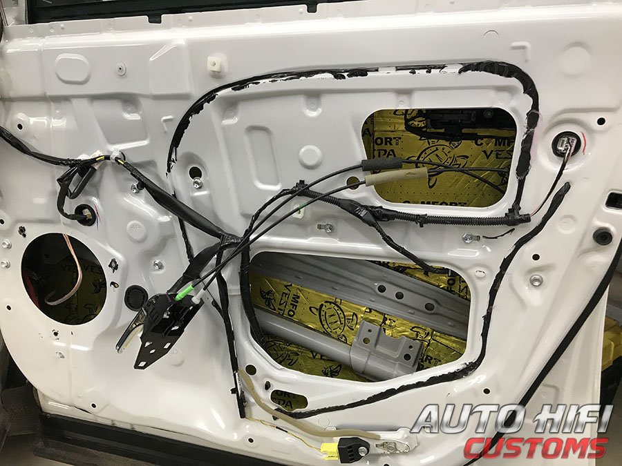 Полная шумоизоляция Toyota RAV4.4